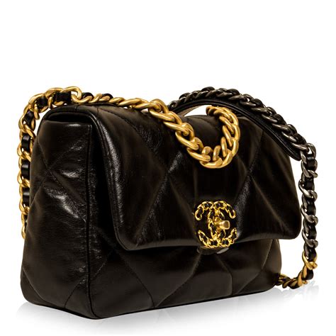 chanel 19 classic flap|chanel 19 small price.